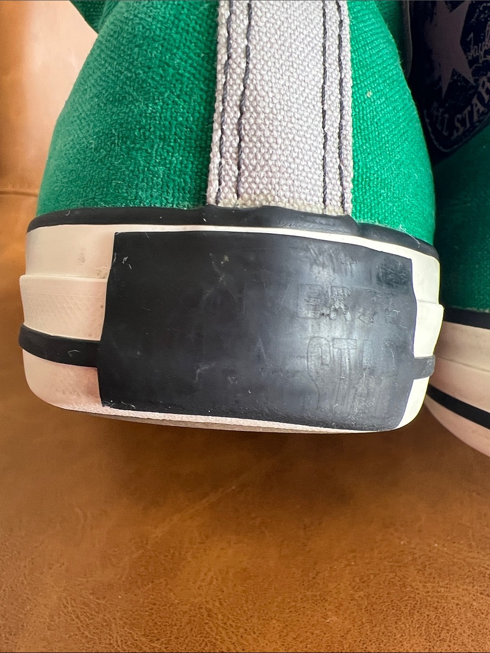 Converse Multi-Tone High-Top - Picture 7 of 7